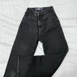Hollister women’s black Jeans